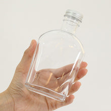 画像をギャラリービューアに読み込む, ハーバリウム ボトル 瓶 ウイスキー型 キャップ付き 200ml