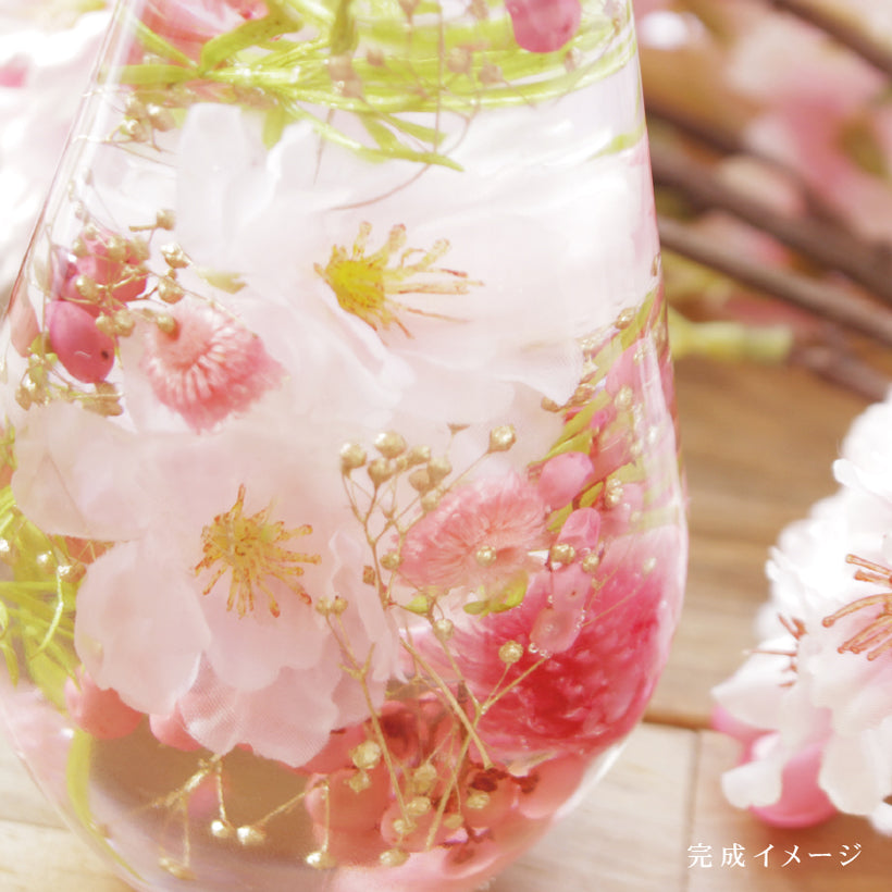 【ハンドメイド】ハーバリウム4点セット「瞬花周灯-shunka shūtō-」 ハンドメイド】ハーバリウム4点セット「瞬花周灯-shunka shūtō-」
